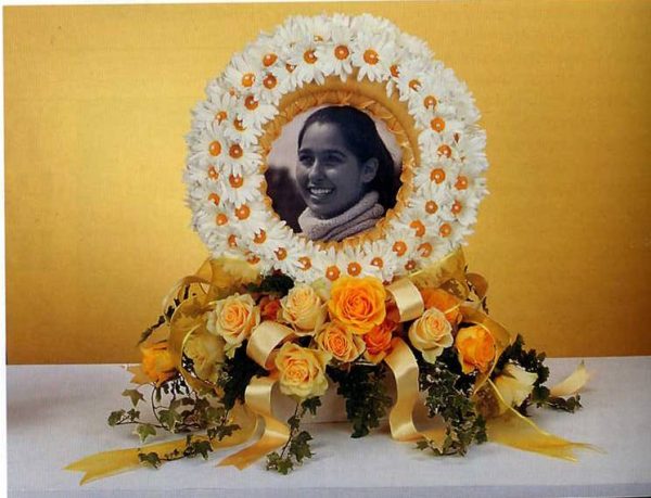 Unique Funeral Flower Arrangements | Next Gen Memorials