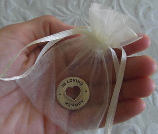 Heart Pocket Memorial Ring in Organza Pouch